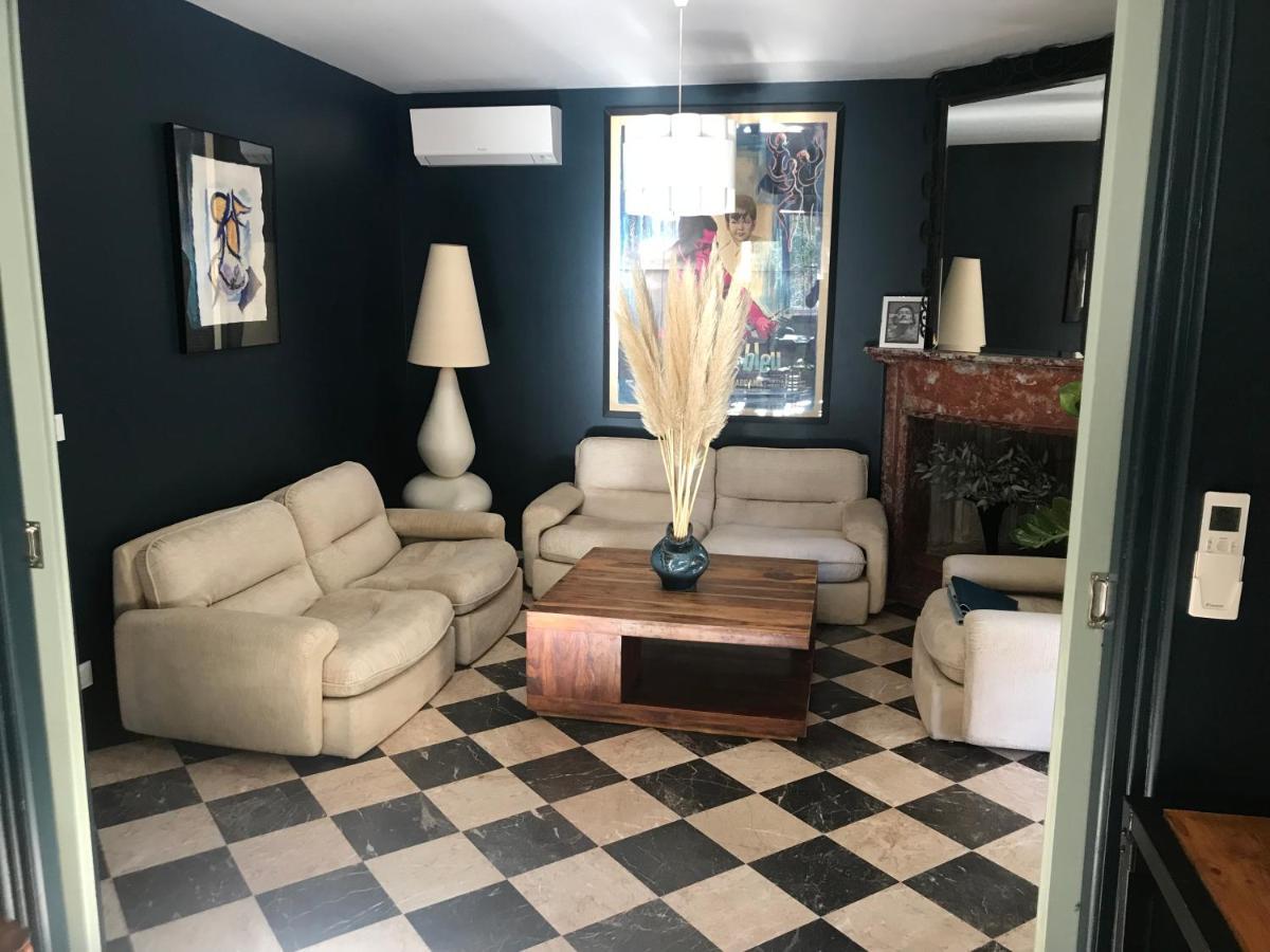 Hotel La Casa Sanills Saint-Hippolyte  Zewnętrze zdjęcie