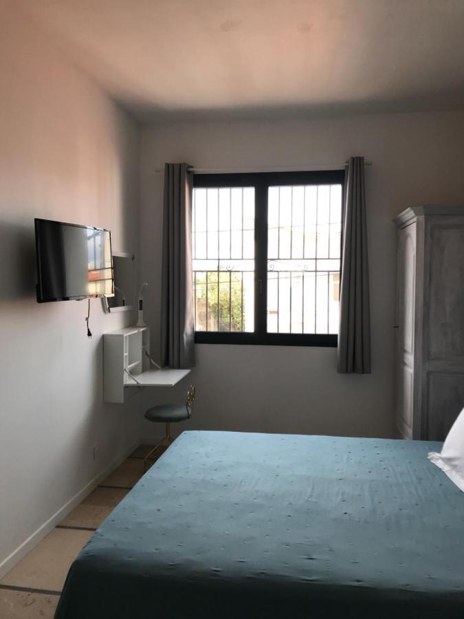 Hotel La Casa Sanills Saint-Hippolyte  Zewnętrze zdjęcie