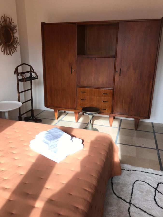 Hotel La Casa Sanills Saint-Hippolyte  Zewnętrze zdjęcie
